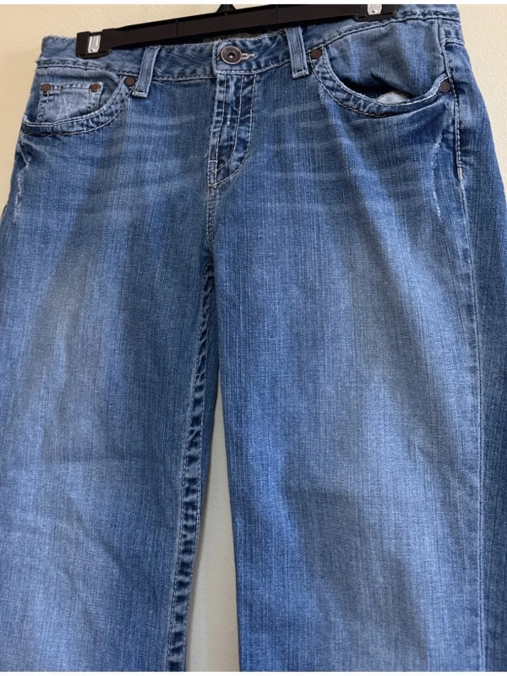 Kate Cropped Jeans - Picture 3 of 6